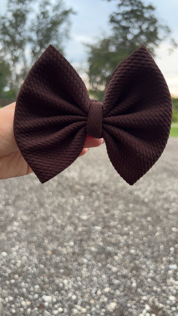 Almond brown